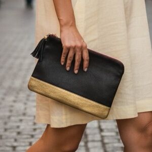 NWT Lilly Pulitzer Genuine Leather Colorblock Clutch Handbag Navy Gold Metallic